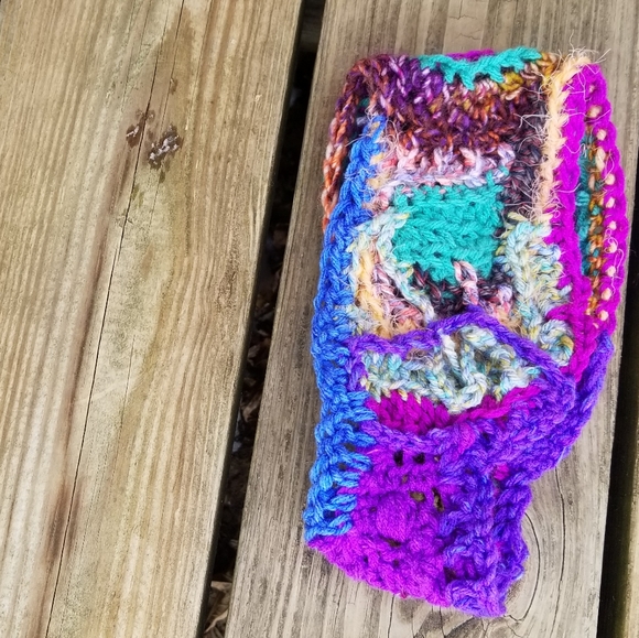 Crochet Art Eye Earwarmer Headband Handmade - Picture 4 of 7